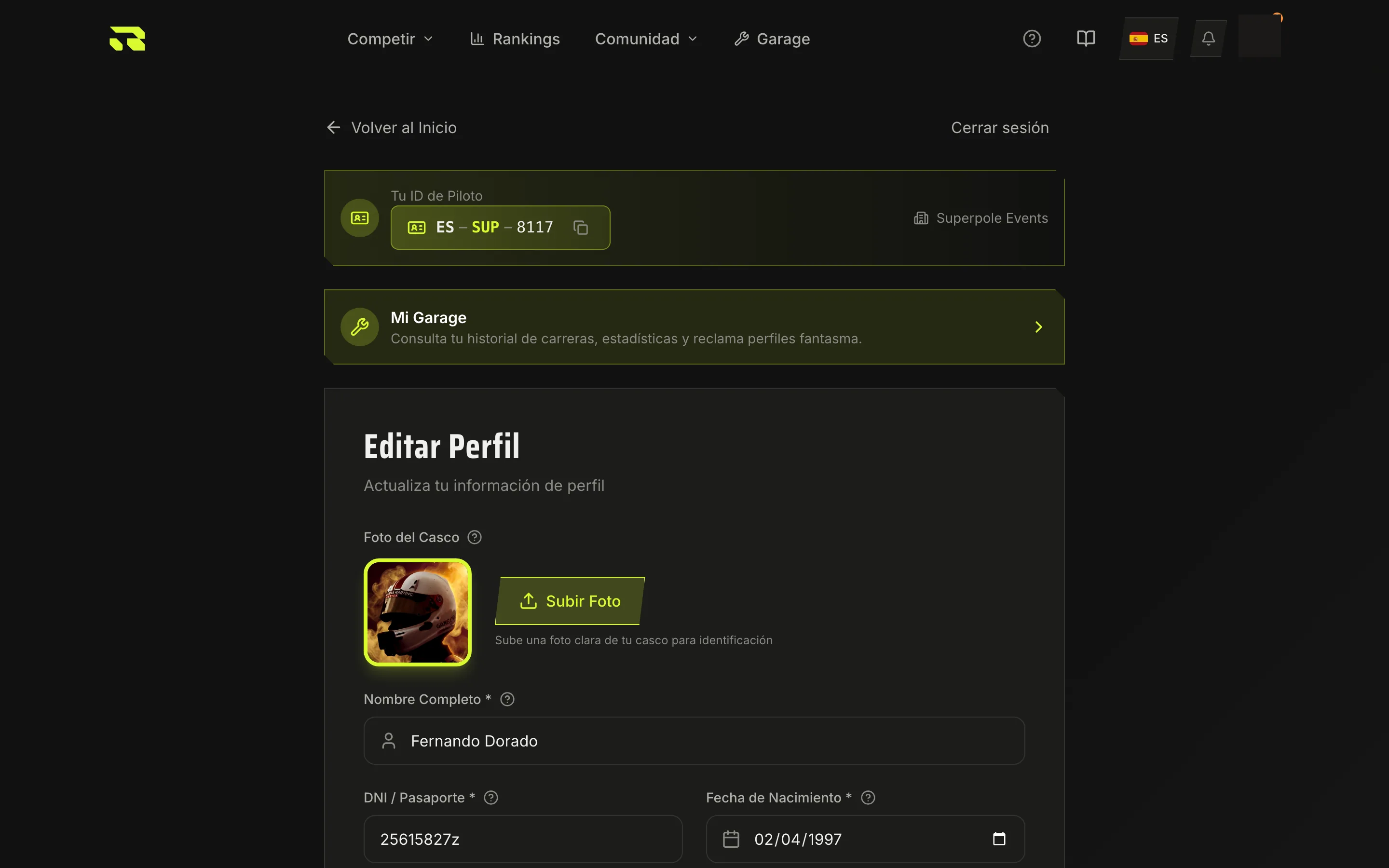 El formulario de perfil en `/profile`.